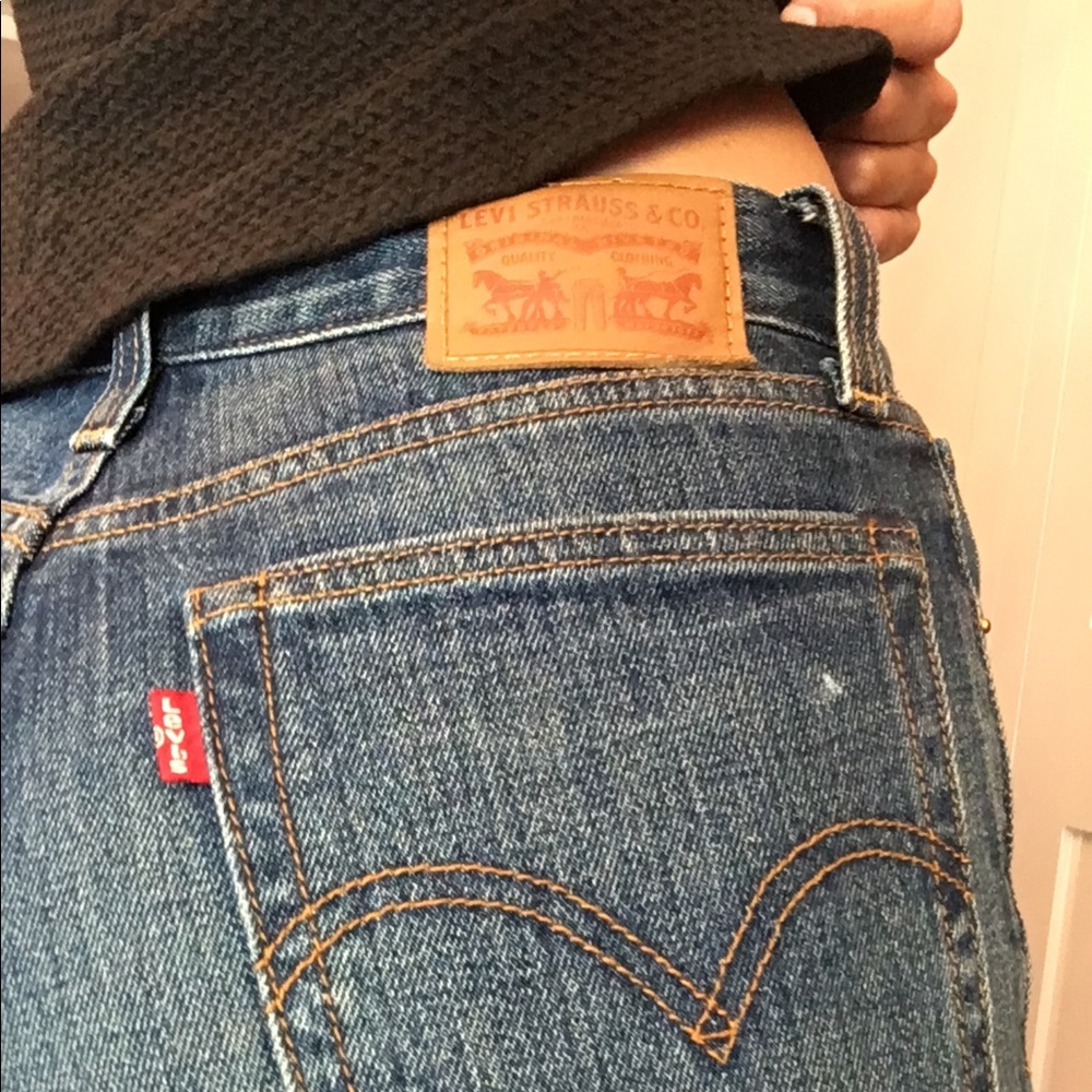 Levi’s cuffed denim shorts
